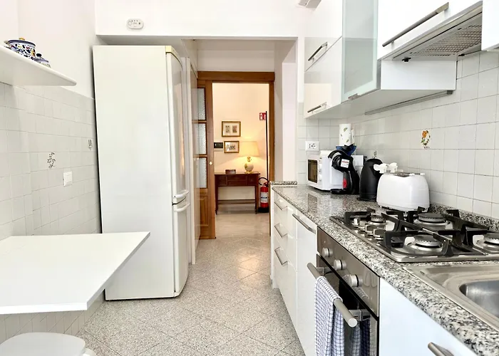 10 Minuti Da Stazione Trastevere Apartment